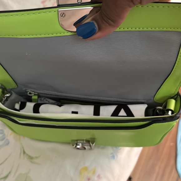 Marc Jacob’s Crossbody bag - Picture 3 of 6